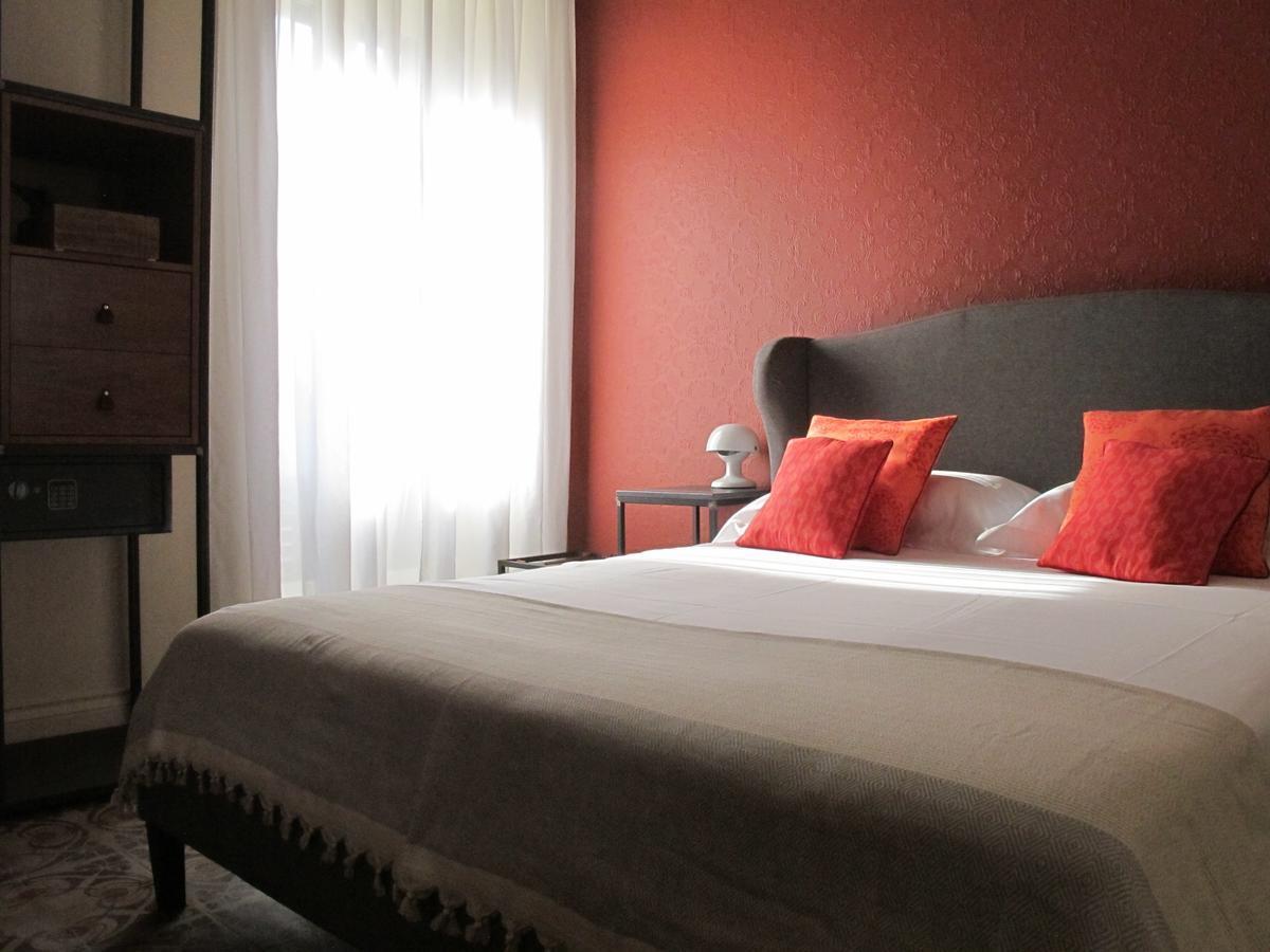 Avolio Tailored Rooms Syracuse Exterior foto
